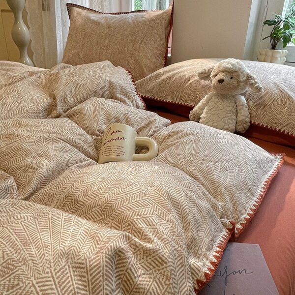 4-Piece Brushed Cotton Bedding Set, Chevron Pattern, 78.7" × 90.6"